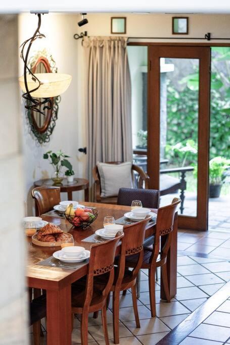 Pasteur Beautiful Luxury Home バンドゥン エクステリア 写真