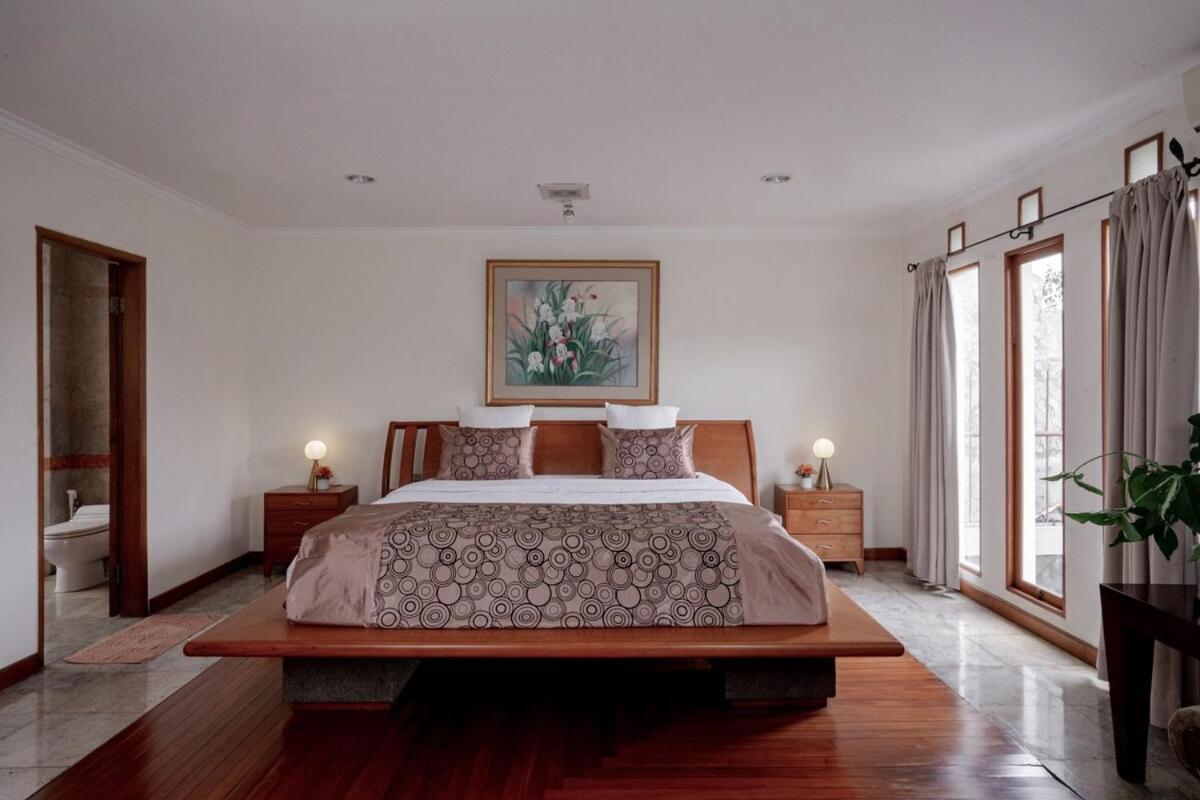 Pasteur Beautiful Luxury Home バンドゥン エクステリア 写真