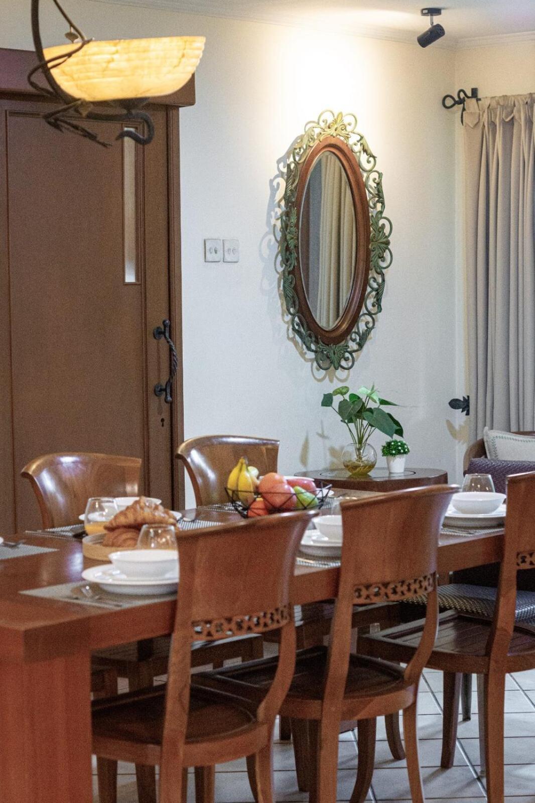 Pasteur Beautiful Luxury Home バンドゥン エクステリア 写真