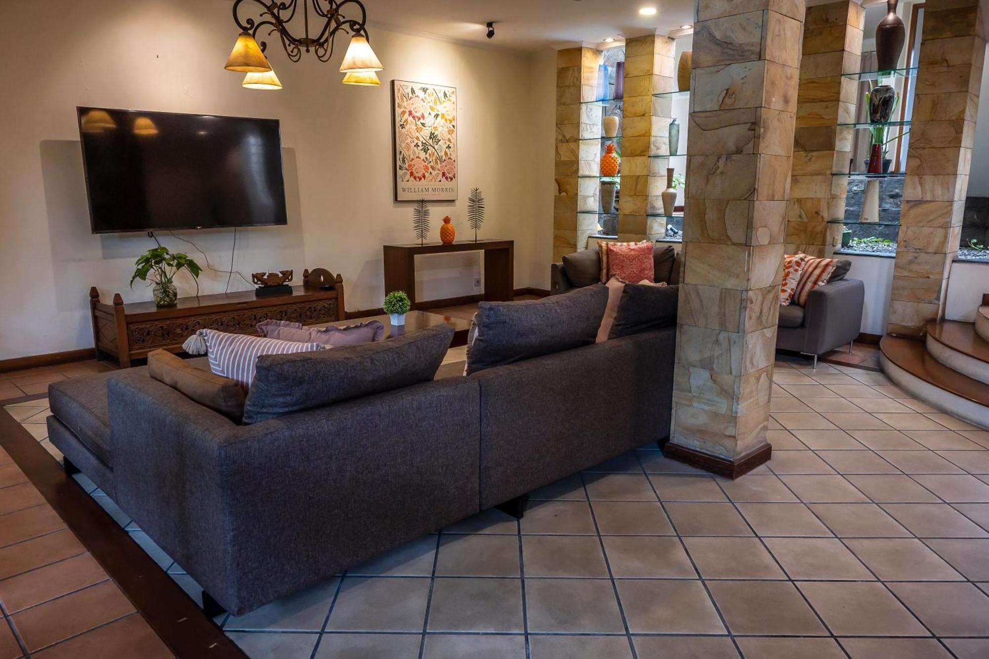 Pasteur Beautiful Luxury Home バンドゥン エクステリア 写真