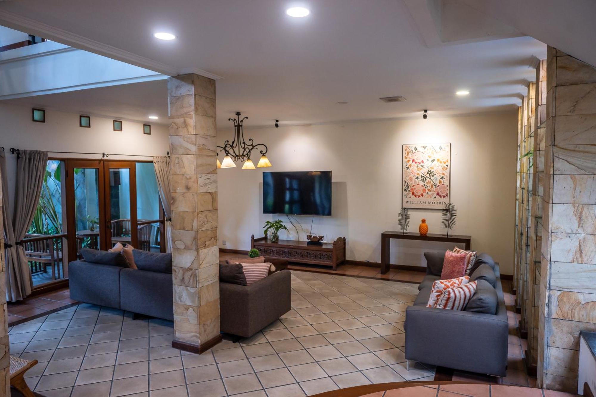Pasteur Beautiful Luxury Home バンドゥン エクステリア 写真